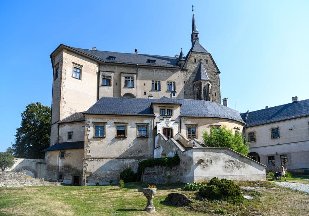 Mgr. Hana Dehnerová: Hrad Šternberk z pohledu archeologa
