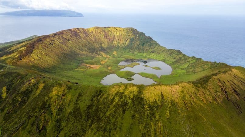 Tomáš Štěpán: Kanáry, Madeira a Azory – pěške přes hore
